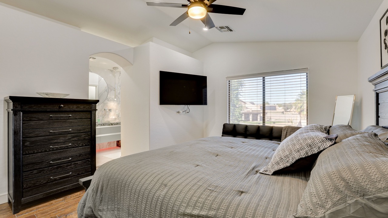 Photo of Bedroom in Manistee Ranch HOA