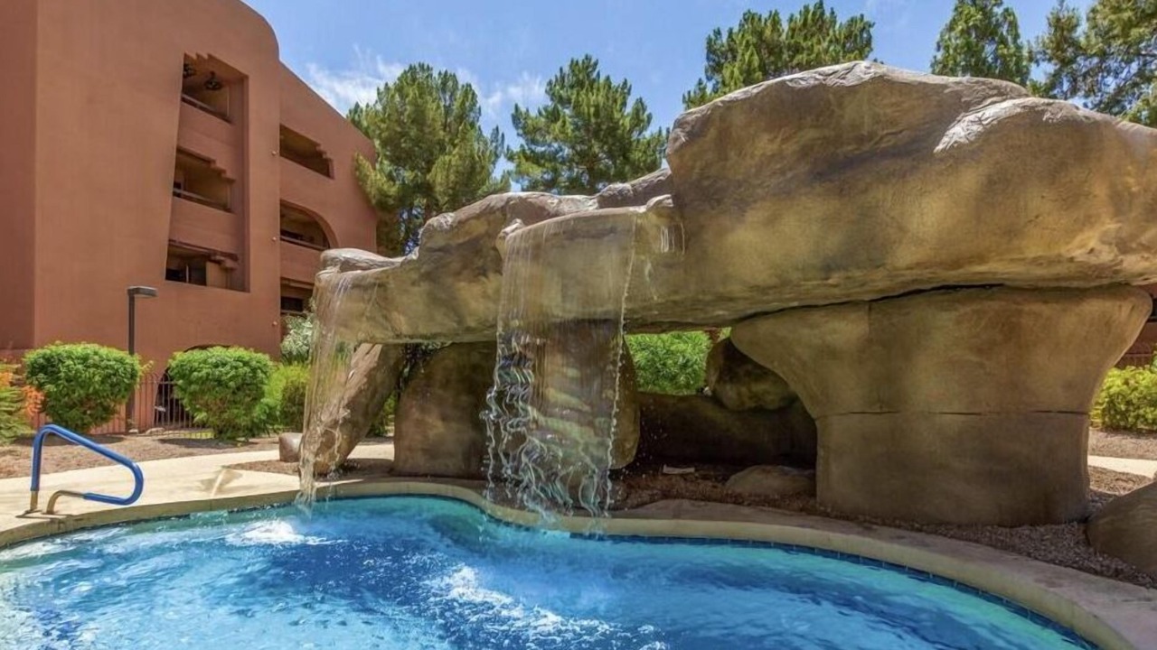Photo of Outdoor in Paradise Valley Village