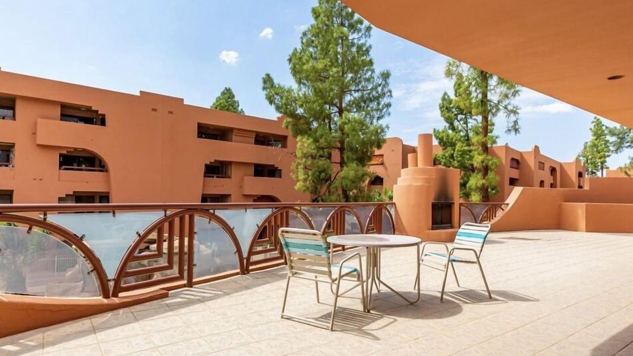 Photo of Patio Balcony in Paradise Valley Village