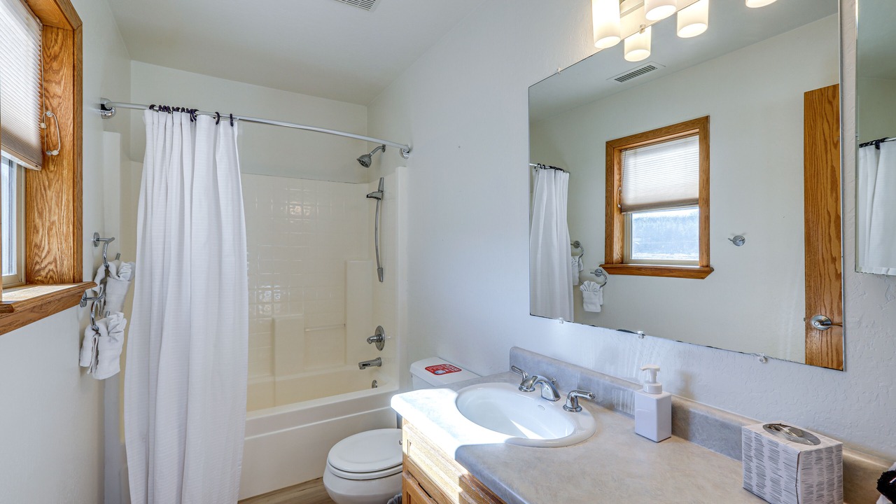 Photo of Bathroom in Baderville