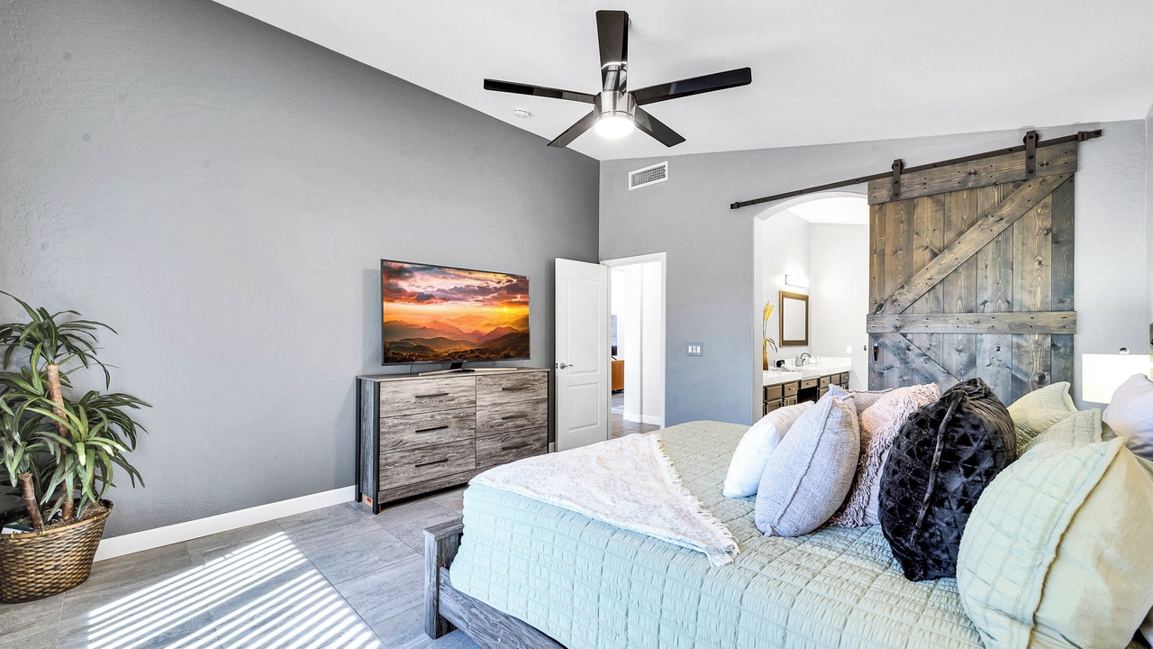 Photo of Bedroom in Gold Canyon