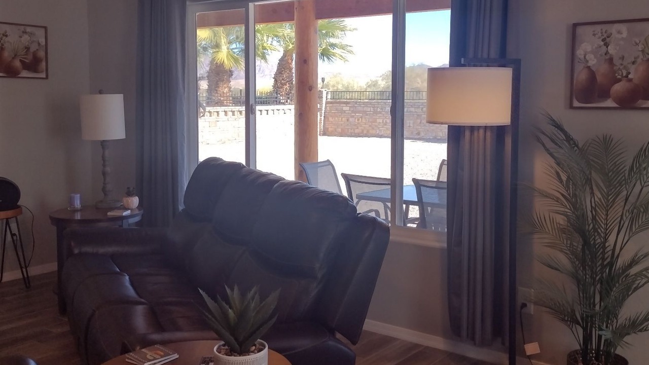 Photo of Livingroom in Foothills