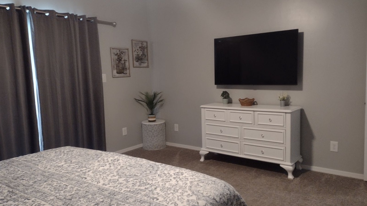 Photo of Bedroom in Foothills