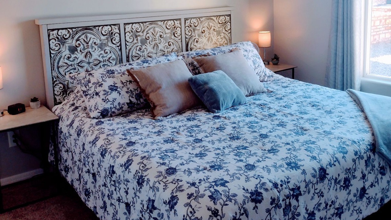 Photo of Bedroom in Foothills