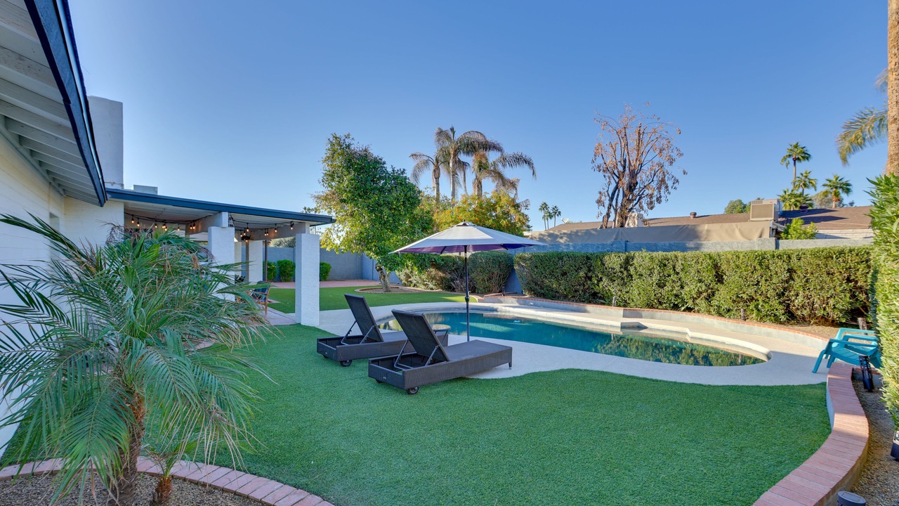 Photo of Outdoor in Sunburst Estates