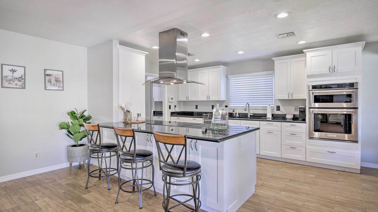 Photo of Kitchen in Sunburst Estates