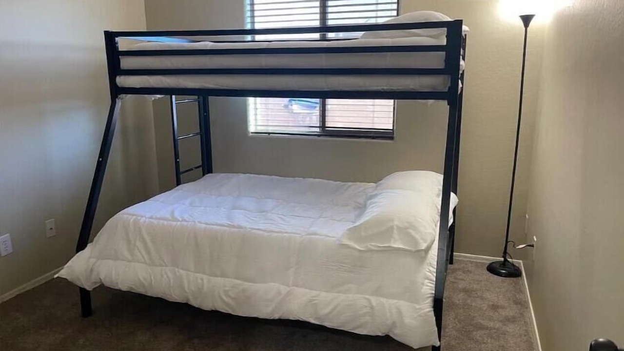 Photo of Bedroom in Maricopa