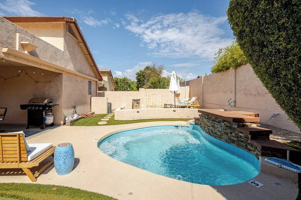 Photo of Patio Balcony in Desert Ridge