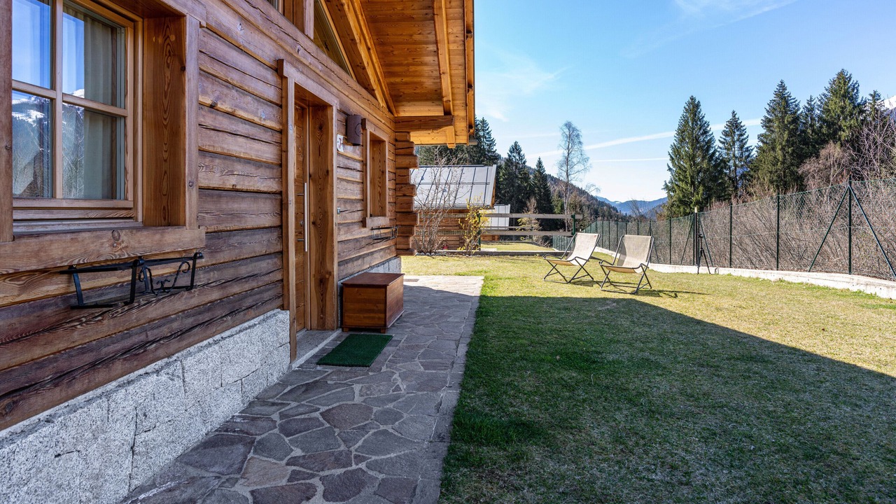 Photo of Patio Balcony in Sant'Antonio di Mavignola