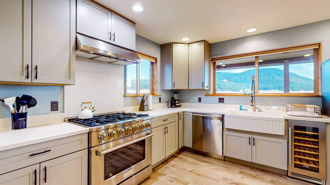 Photo of Kitchen in Baderville