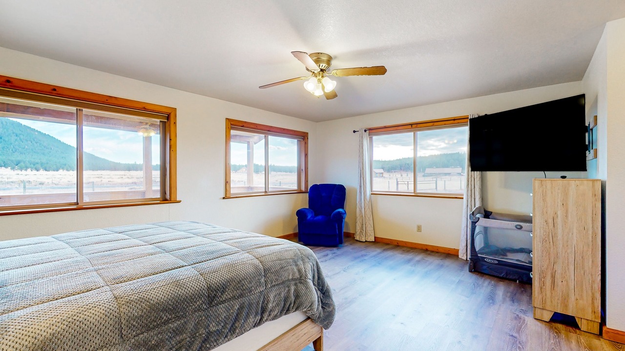 Photo of Bedroom in Baderville