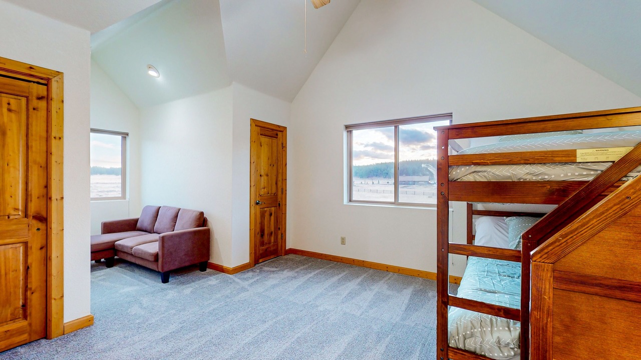 Photo of Bedroom in Baderville