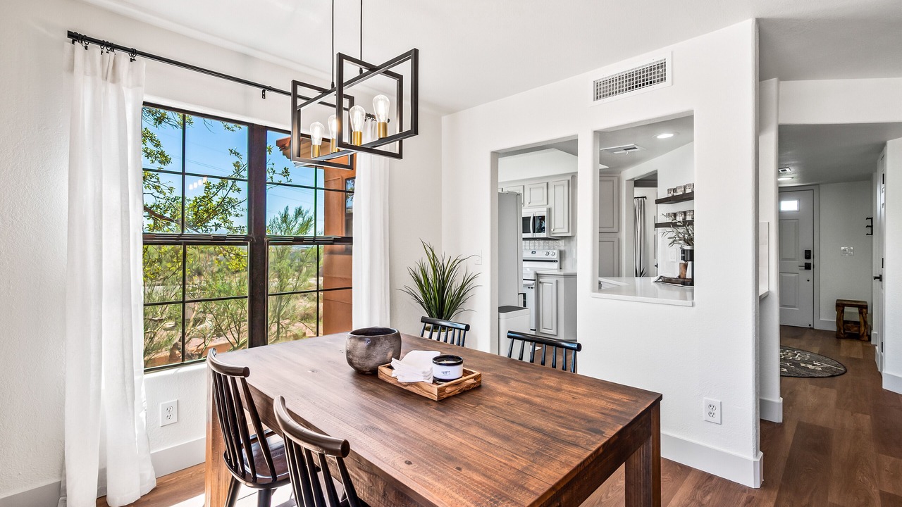 Photo of Livingroom in Tucson