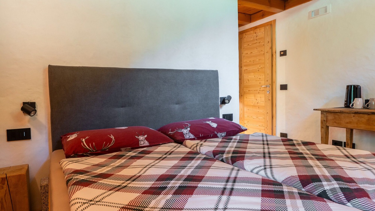 Photo of Bedroom in Carisolo