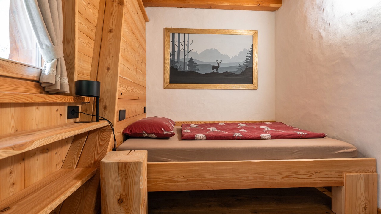 Photo of Bedroom in Carisolo