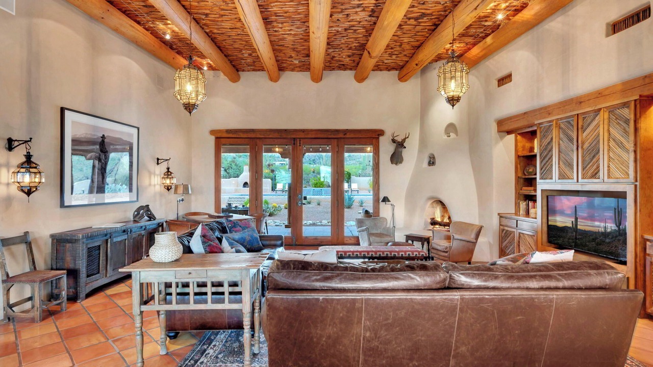Photo of Livingroom in The Elin Ranch