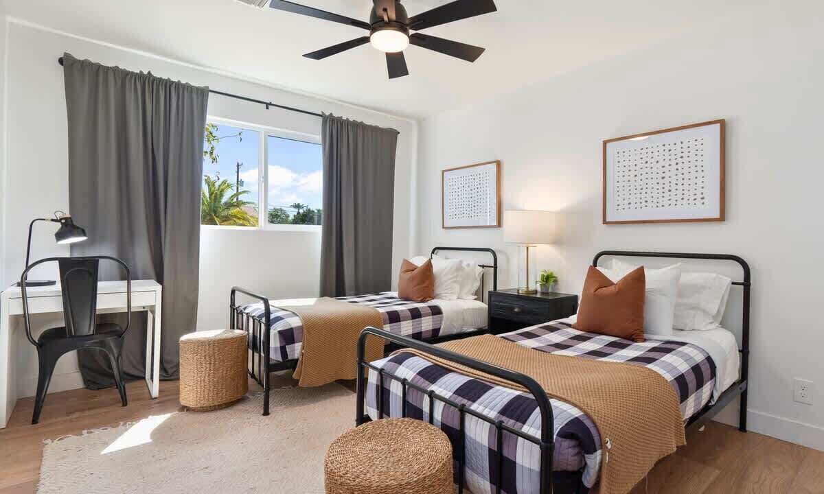 Photo of Bedroom in New Papago Parkway