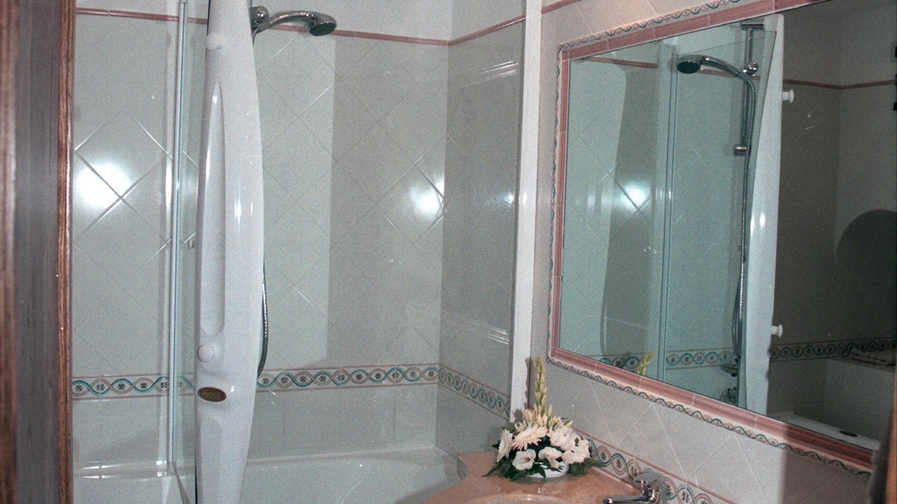 Photo of Bathroom in Path of the Gods