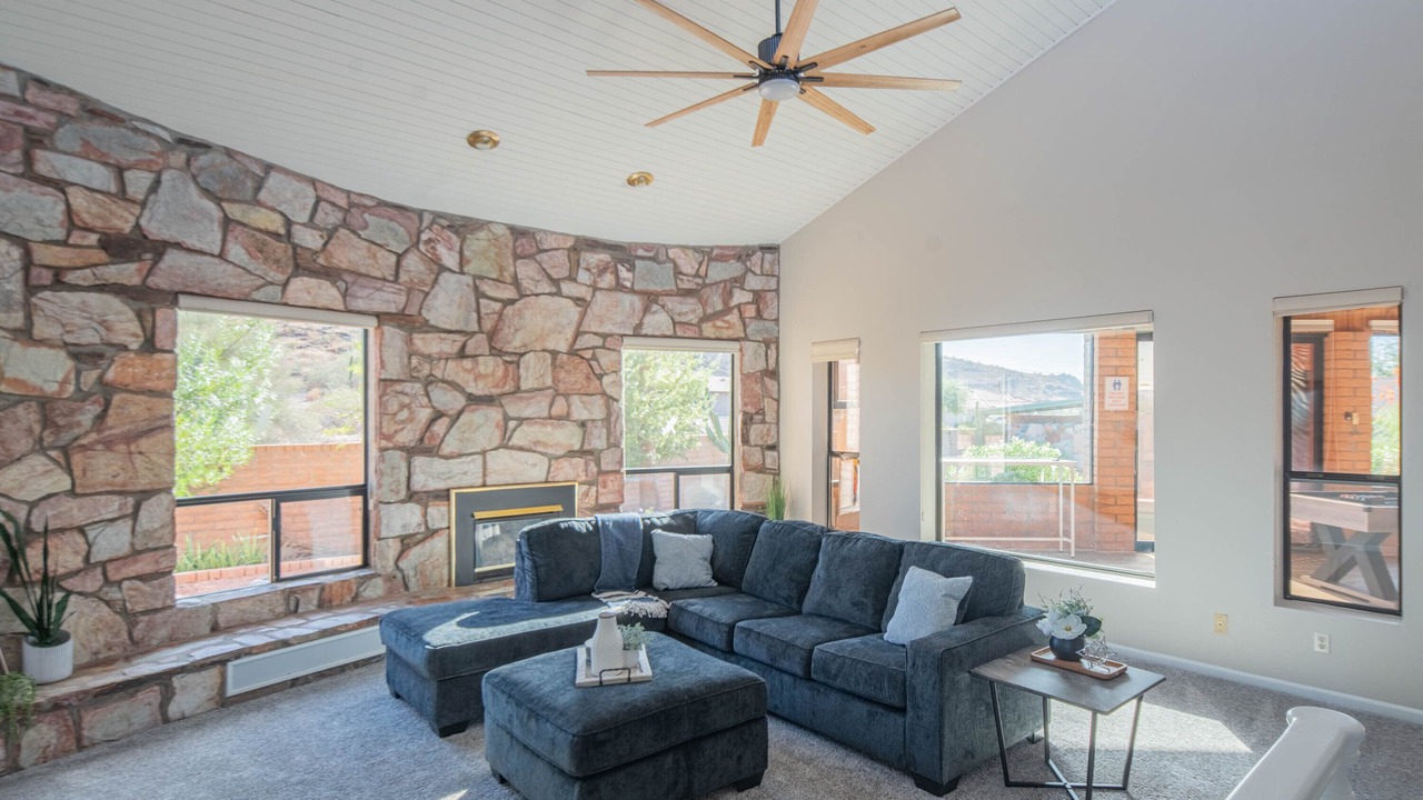 Photo of Livingroom in Ahwatukee Foothills