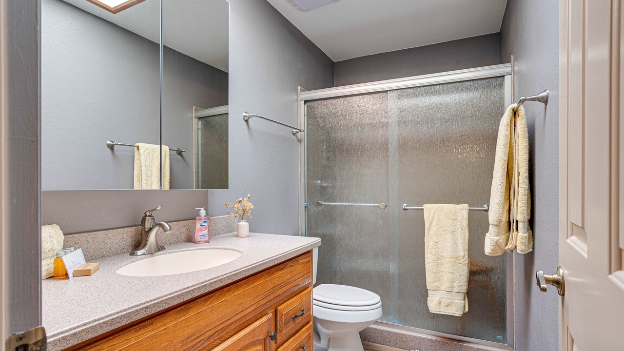 Photo of Bathroom in Fountain of the Sun