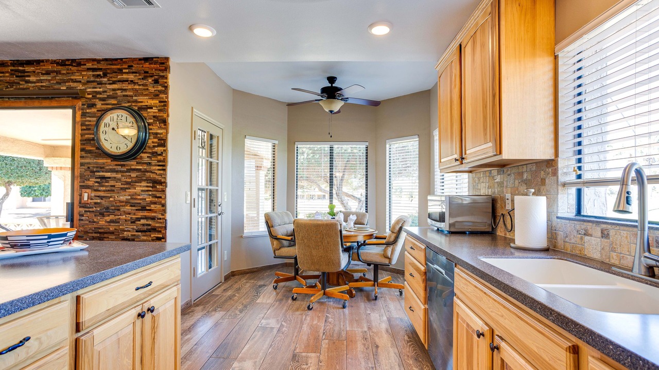 Photo of Kitchen in Fountain of the Sun