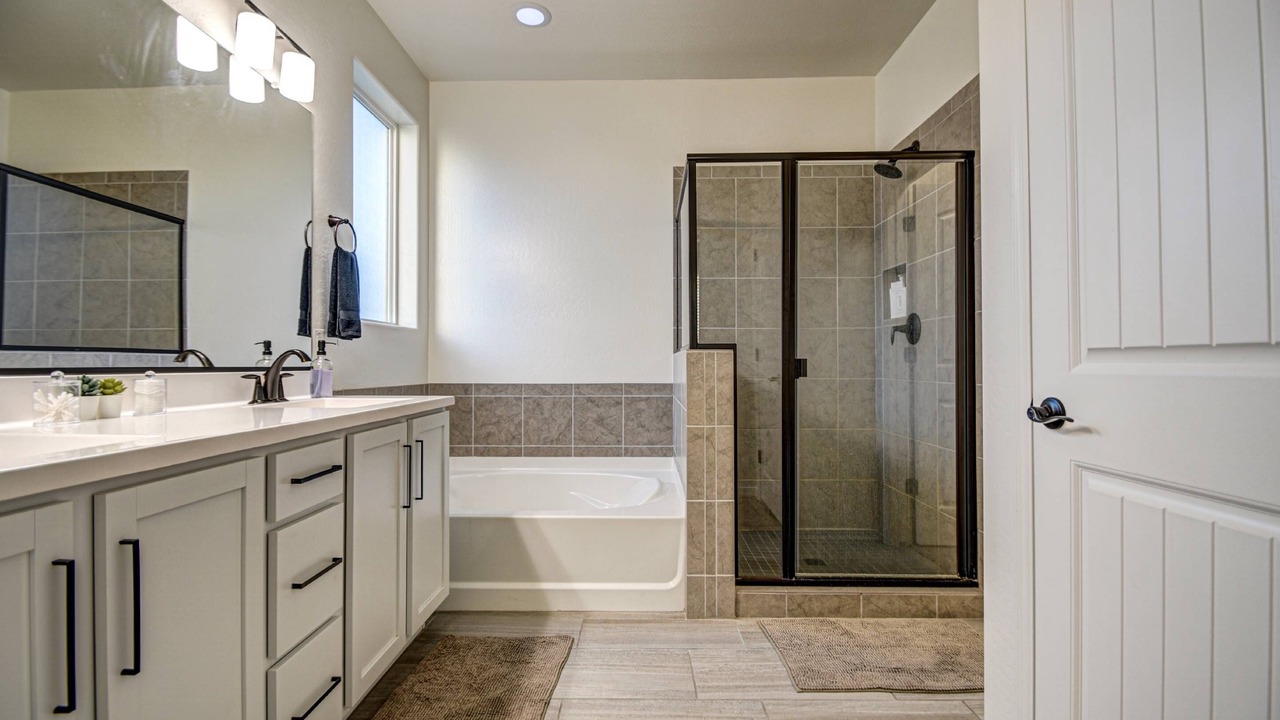 Photo of Bathroom in Laveen Village