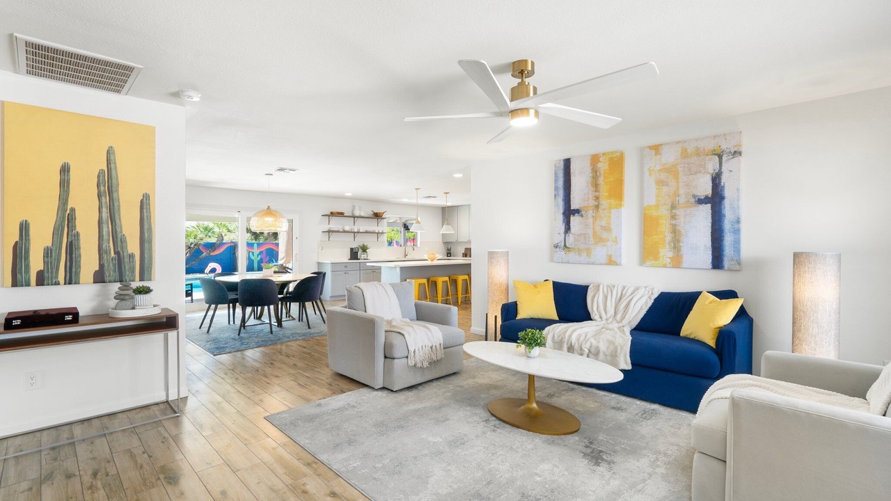 Photo of Livingroom in Pointe Scottsdale
