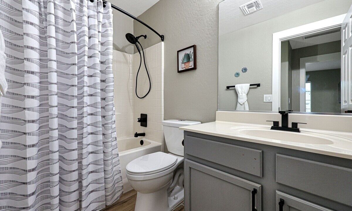 Photo of Bathroom in Mountain Vista Ranch