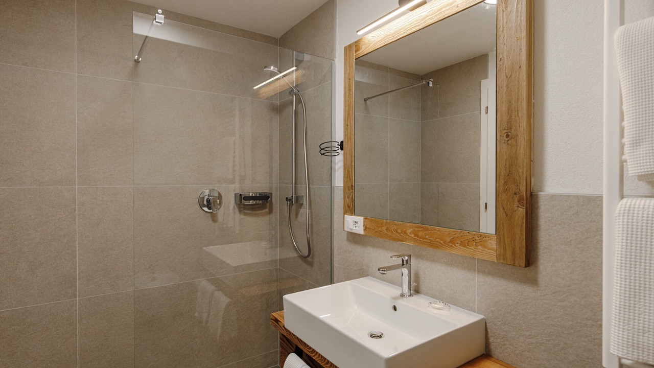 Photo of Bathroom in Livinallongo del Col di Lana