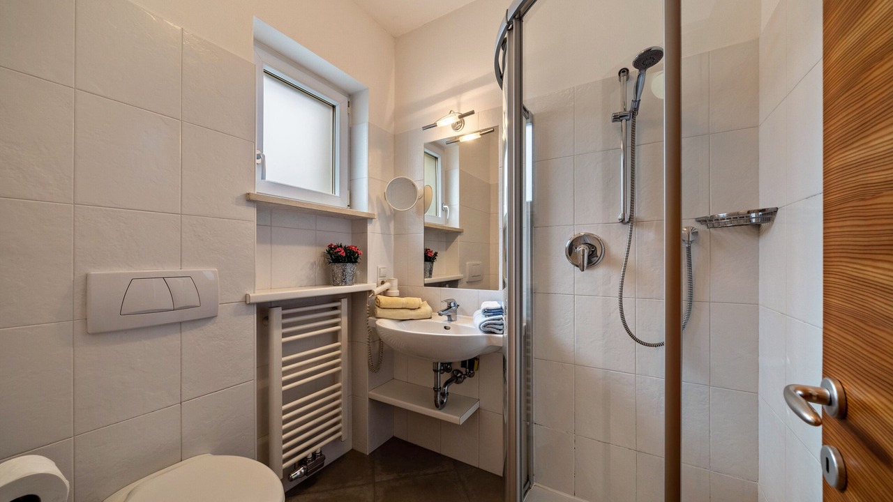 Photo of Bathroom in Terlano