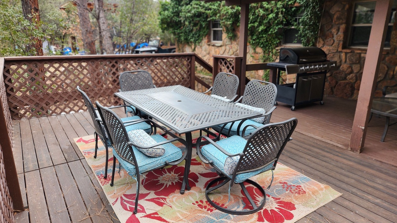 Photo of Outdoor in Whispering Pines