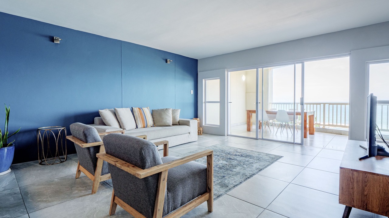 Photo of Livingroom in Umdloti