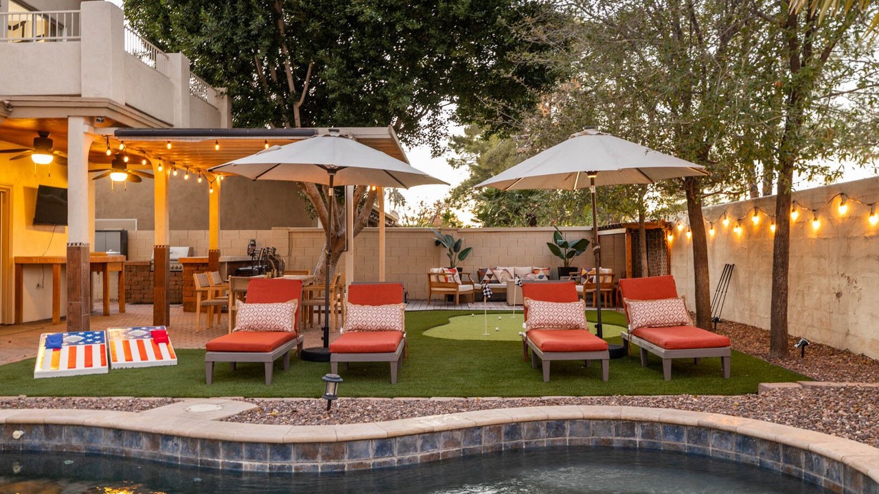 Photo of Outdoor in Val Vista Lakes