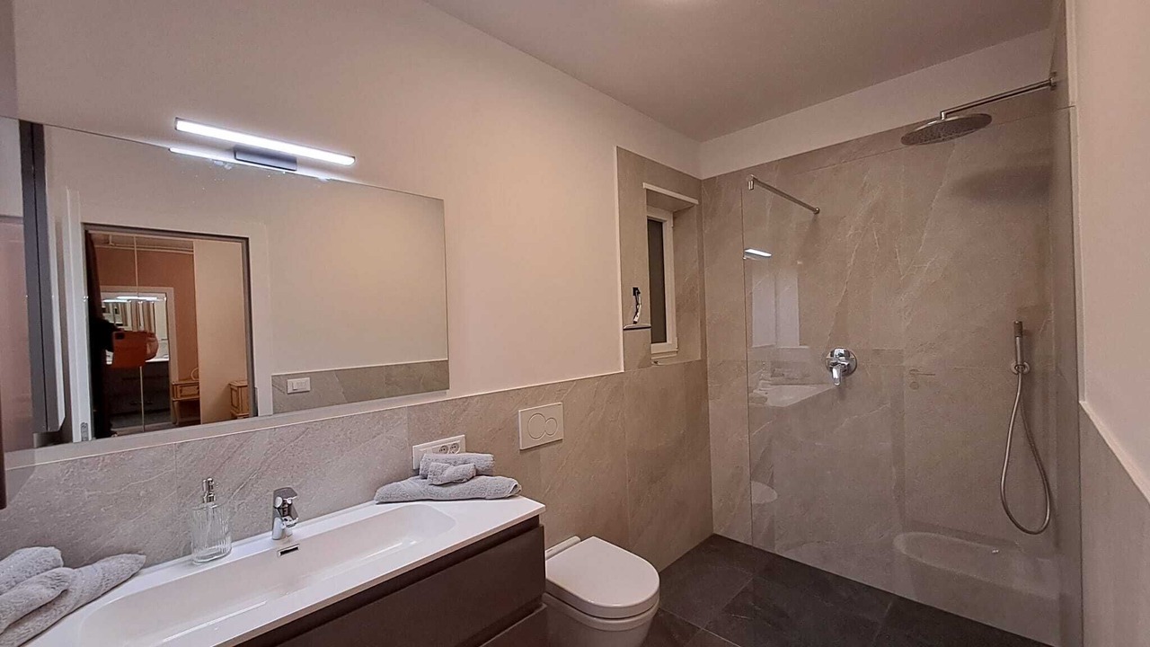 Photo of Bathroom in Postal