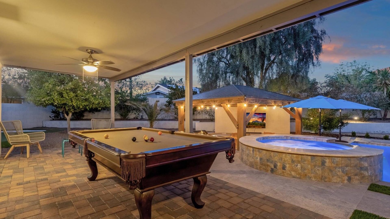 Photo of Outdoor in Paradise Valley Village