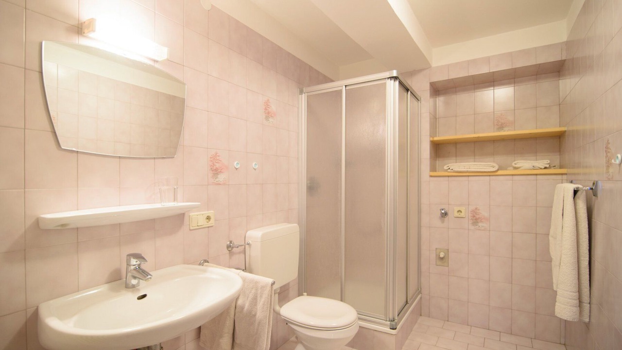 Photo of Bathroom in St. Pauls
