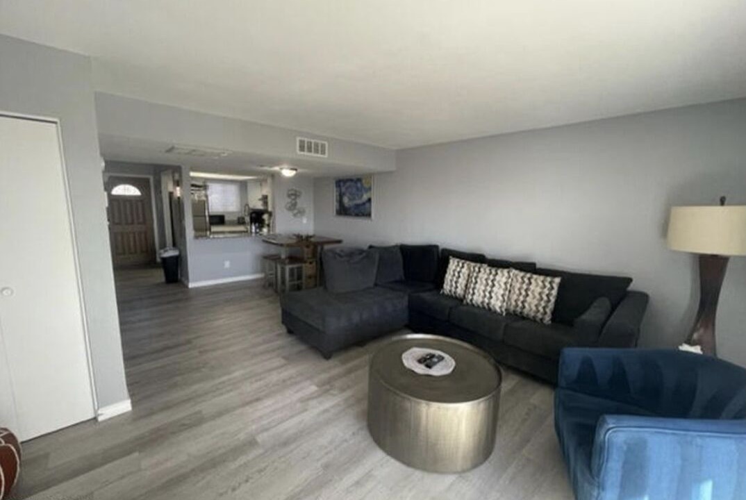 Photo of Livingroom in North Mountain