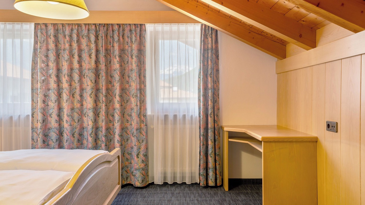 Photo of Bedroom in Plaus