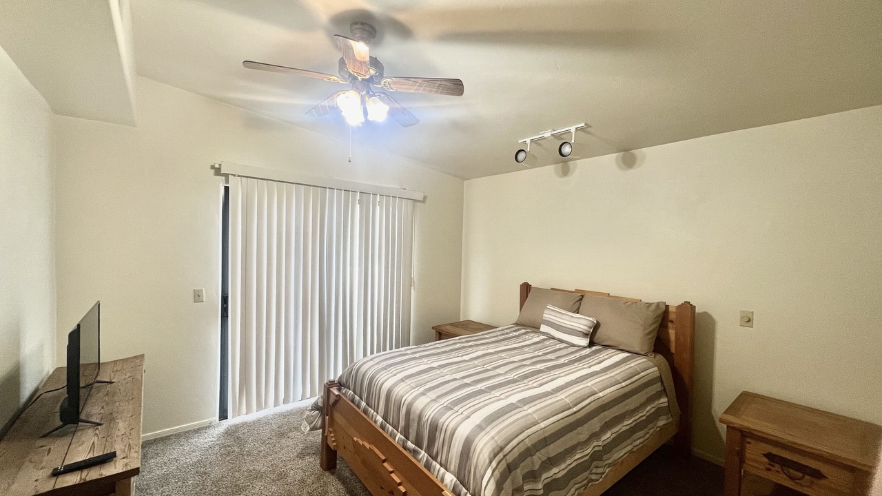 Photo of Bedroom in Drexel Heights