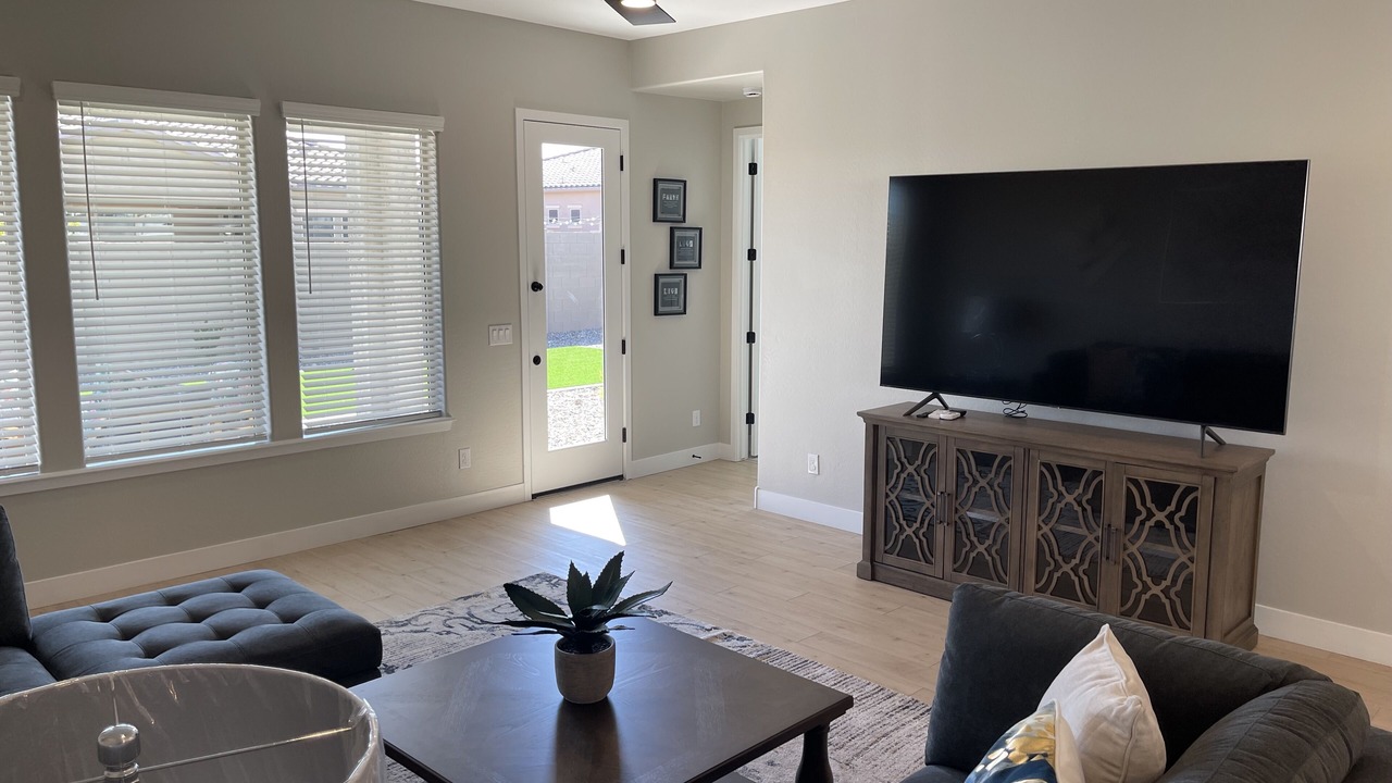 Photo of Livingroom in Maricopa County