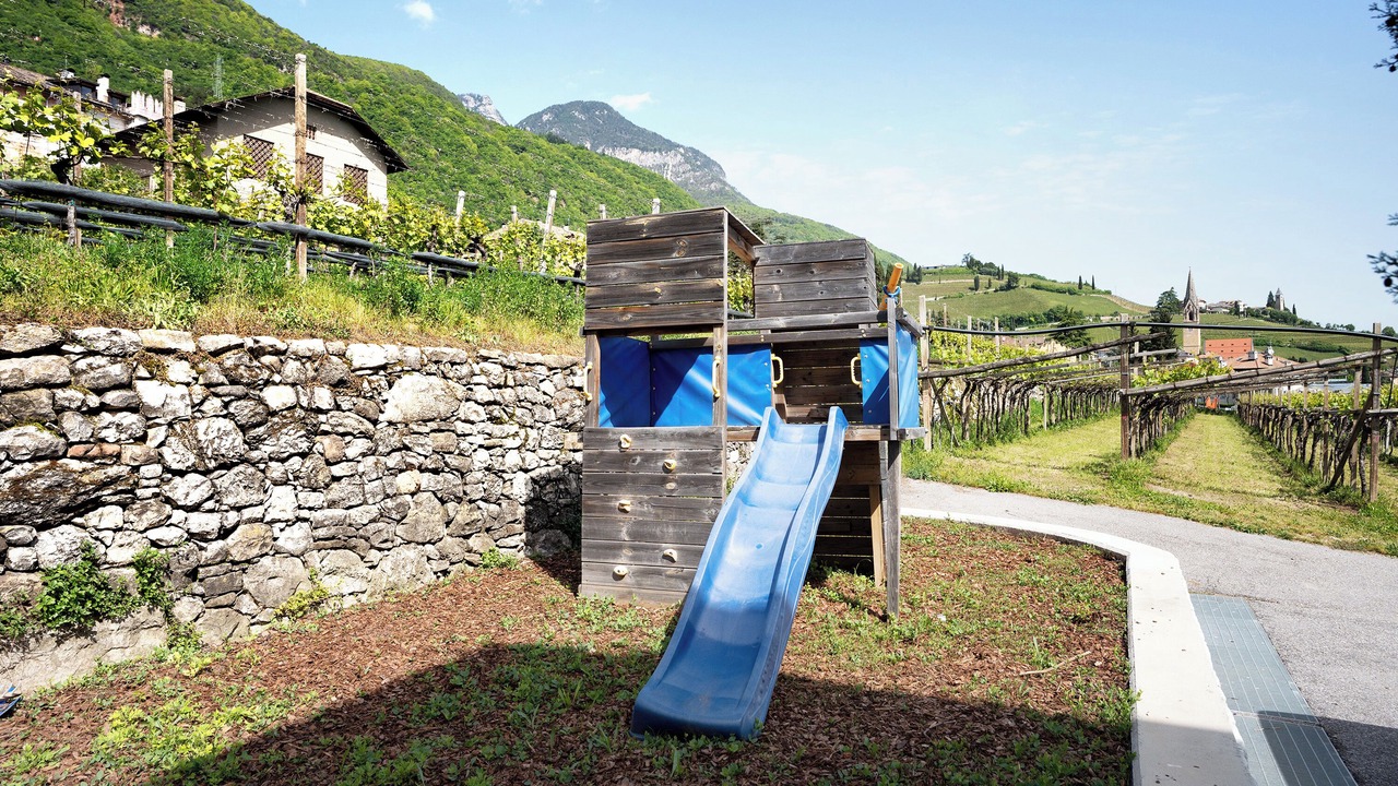 Photo of Others in Tramin