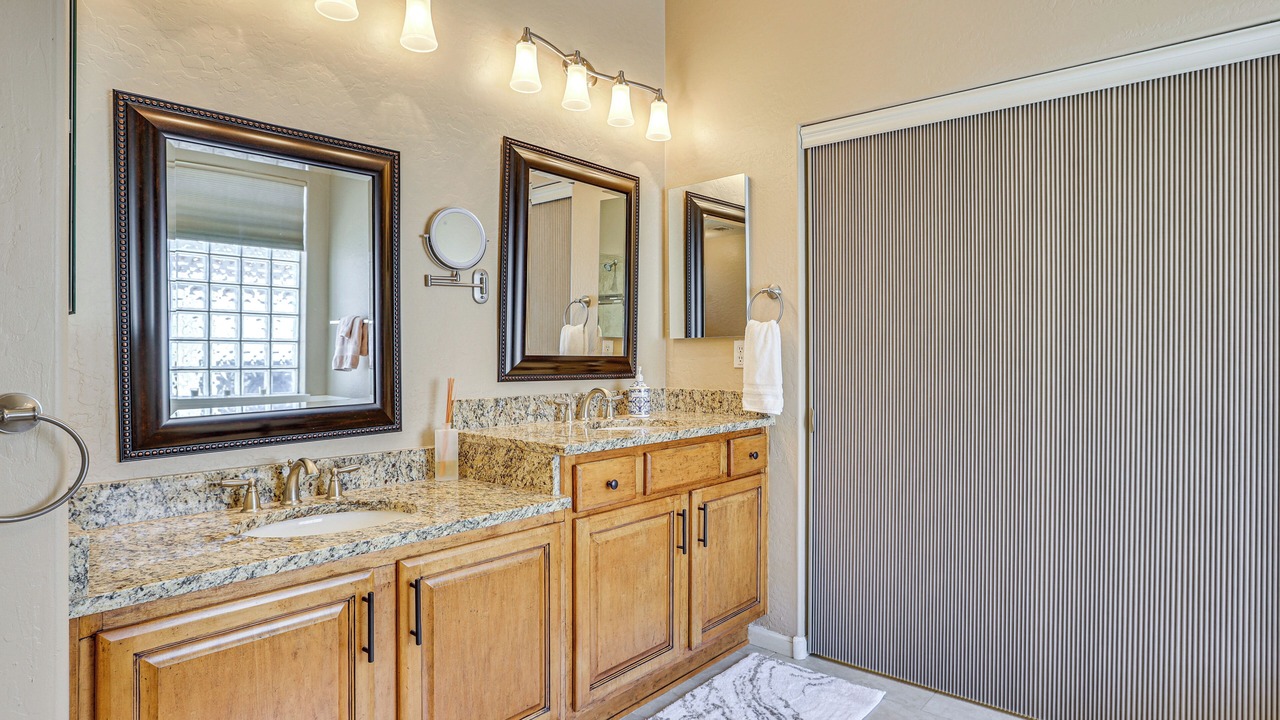 Photo of Bathroom in Terramar