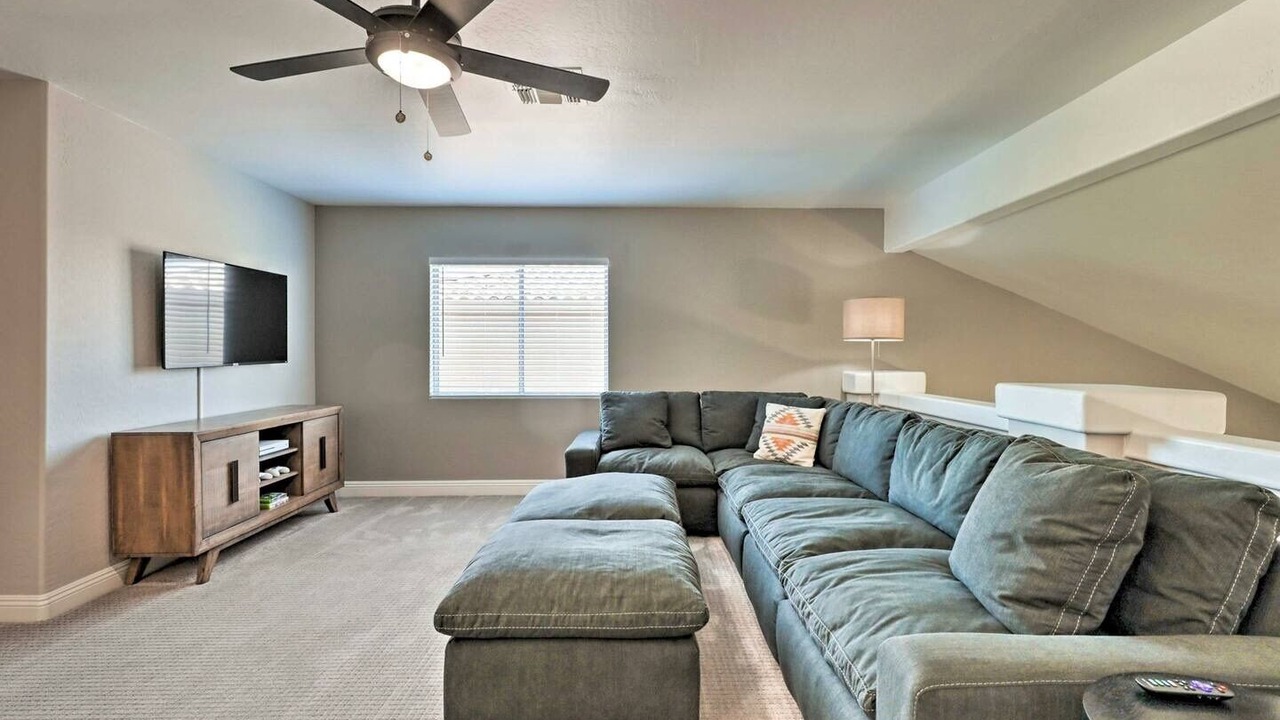 Photo of Livingroom in Gilbert