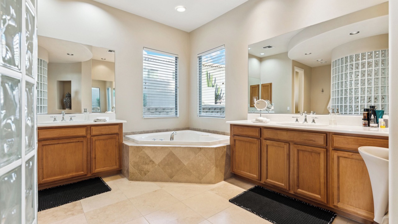 Photo of Bathroom in Mirabel Village