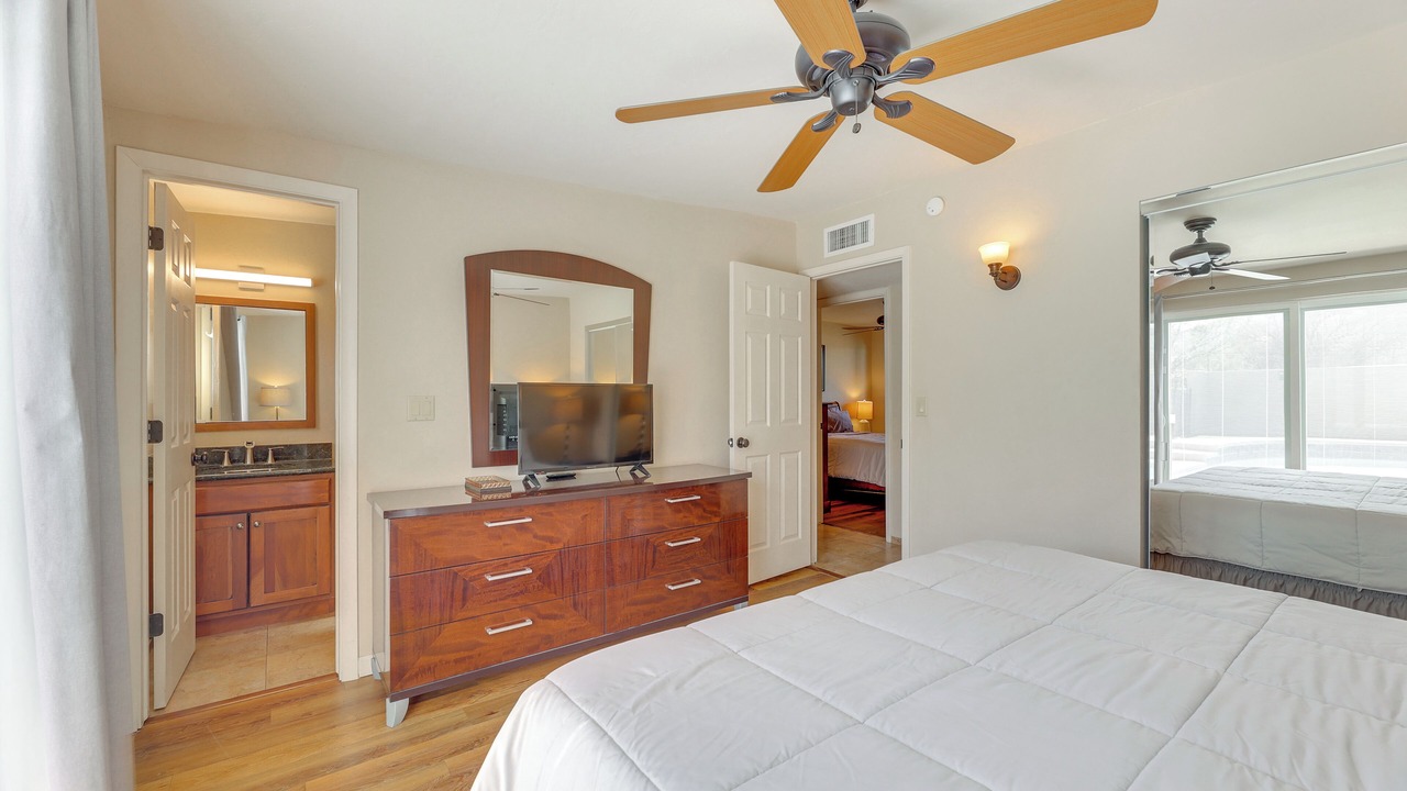 Photo of Bedroom in Rancho Catalina