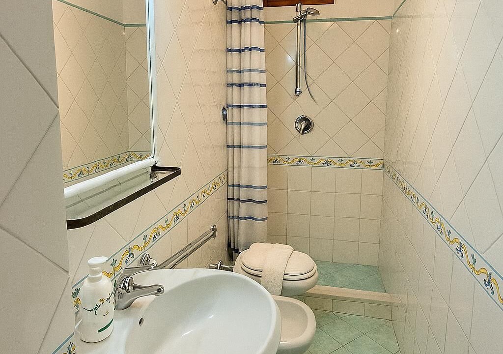 Photo of Bathroom in Liparlati