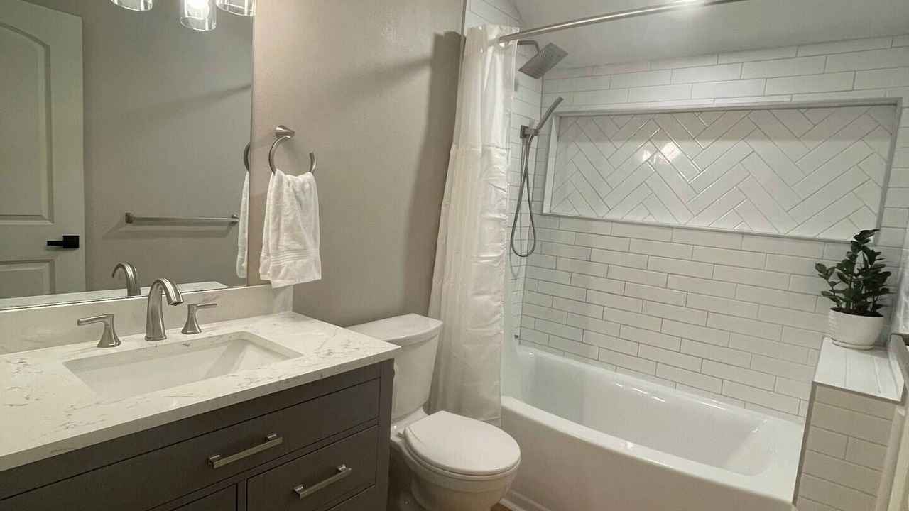 Photo of Bathroom in Maryvale