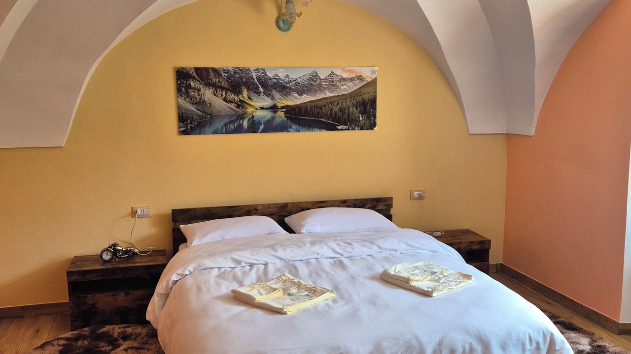 Photo of Bedroom in Cares