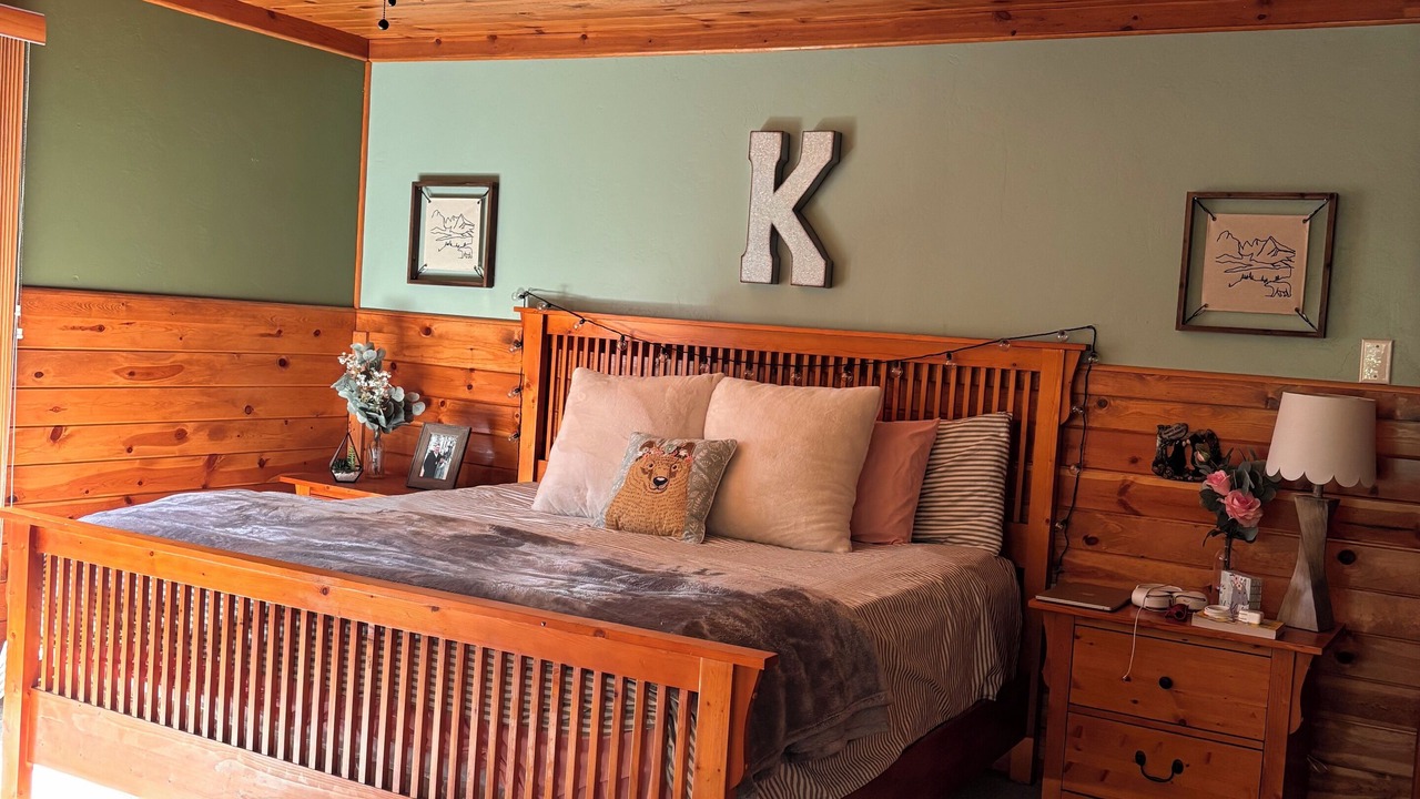 Photo of Bedroom in Pinetop