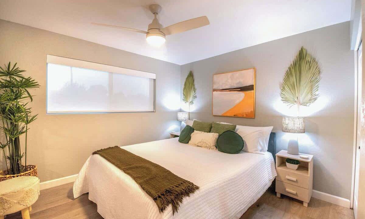 Photo of Bedroom in New Papago Parkway